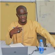 Développeur expérimenté propose des cours d'informatique et programmation pour enfants, ados et adultes à Dakar ou en ligne.